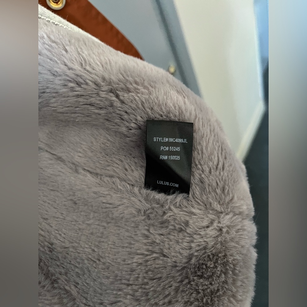 Lulu’s Jacket Size Medium *Pls Read Description* - image 7